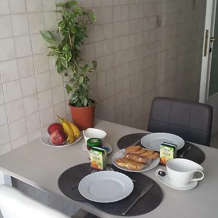 Casa Moderna Apartment *